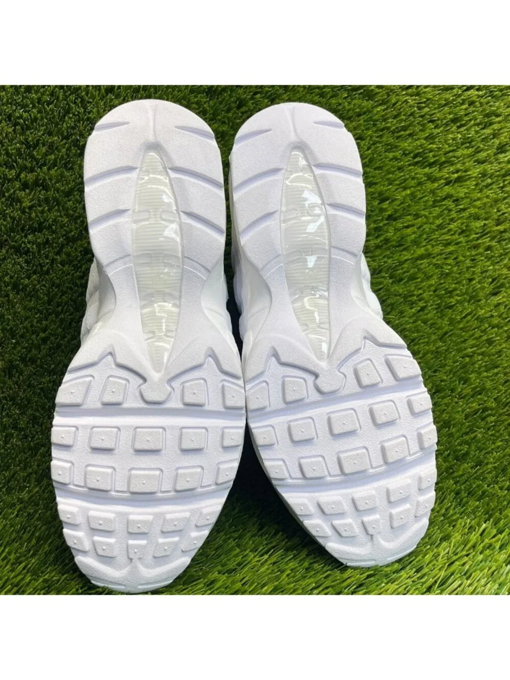 Nike please review